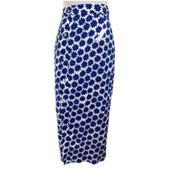 DIANE VON FURSTENBERG
Lucy Top and Pencil Skirt in Daisy Dots Large True Blue - Picture 4 of 12
